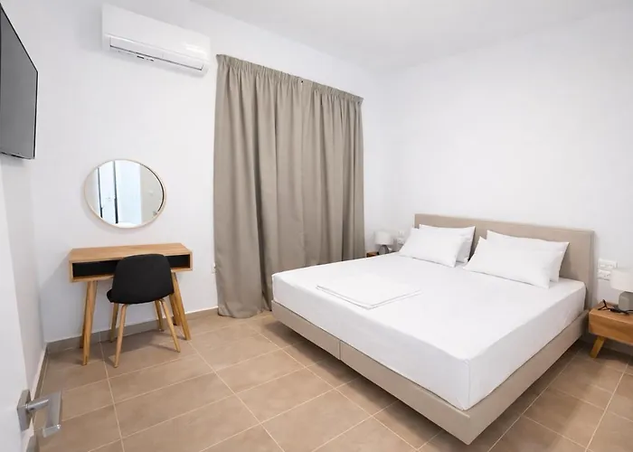 Consta Luxury 3* Parálion Ástros