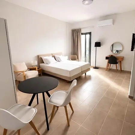 Lägenhetshotell Consta Luxury 3*