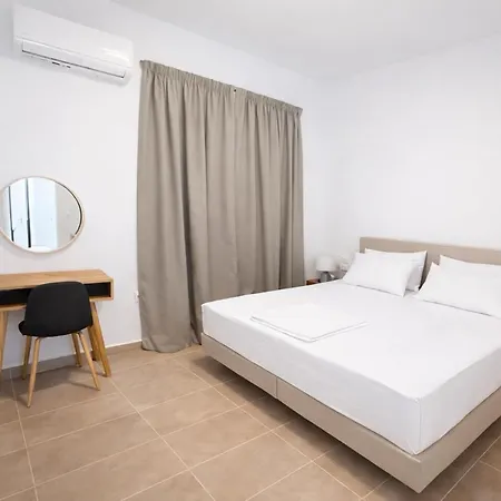 Consta Luxury 3* Parálion Ástros